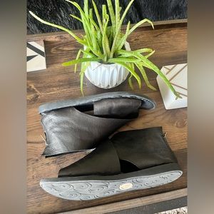 IWA Sandal, Black Leather Gladiator Style